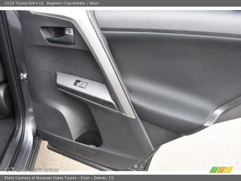 Magnetic Gray Metallic / Black 2018 Toyota RAV4 LE