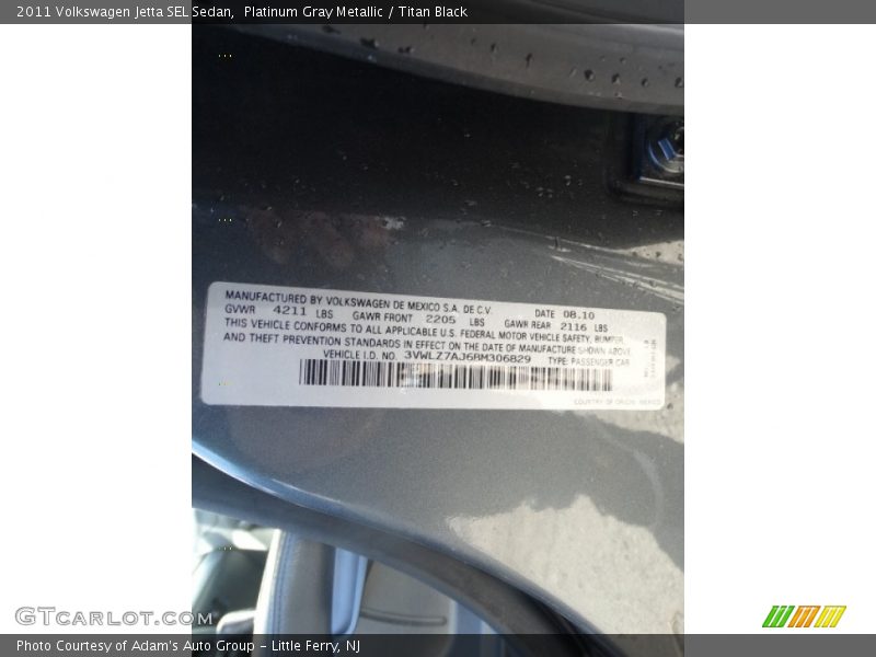 Platinum Gray Metallic / Titan Black 2011 Volkswagen Jetta SEL Sedan