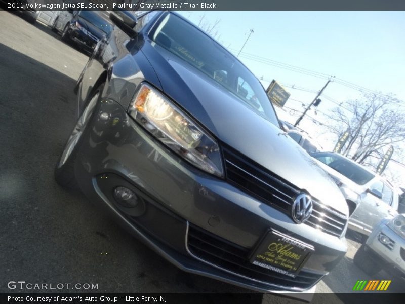 Platinum Gray Metallic / Titan Black 2011 Volkswagen Jetta SEL Sedan