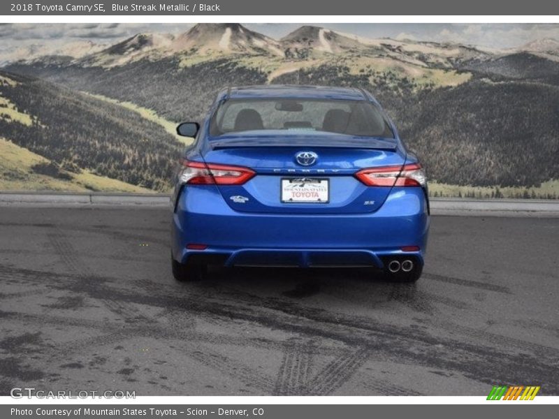 Blue Streak Metallic / Black 2018 Toyota Camry SE