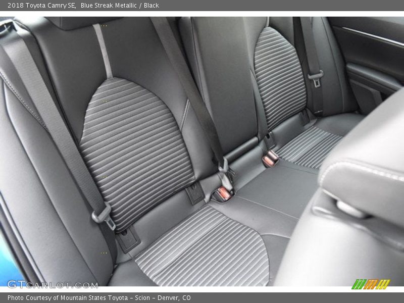 Blue Streak Metallic / Black 2018 Toyota Camry SE