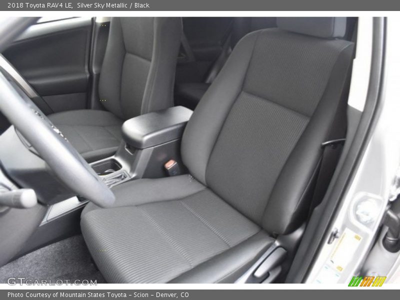 Silver Sky Metallic / Black 2018 Toyota RAV4 LE