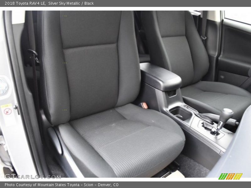 Silver Sky Metallic / Black 2018 Toyota RAV4 LE