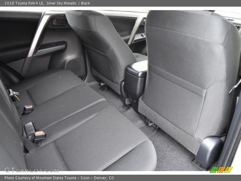 Silver Sky Metallic / Black 2018 Toyota RAV4 LE