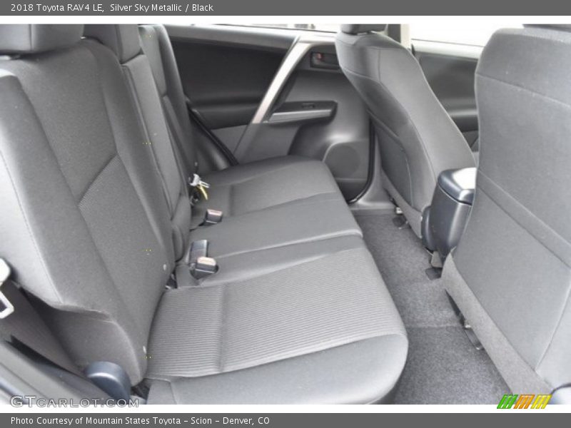Silver Sky Metallic / Black 2018 Toyota RAV4 LE