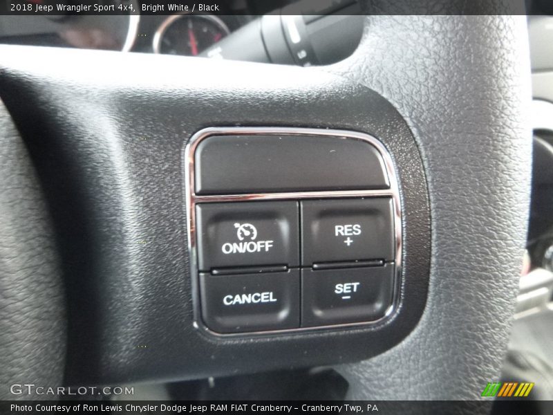 Bright White / Black 2018 Jeep Wrangler Sport 4x4