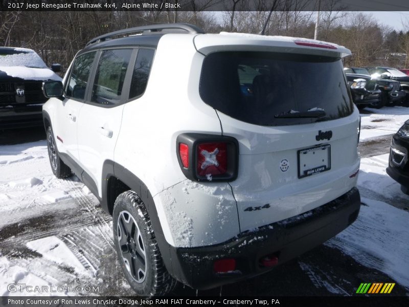 Alpine White / Black 2017 Jeep Renegade Trailhawk 4x4