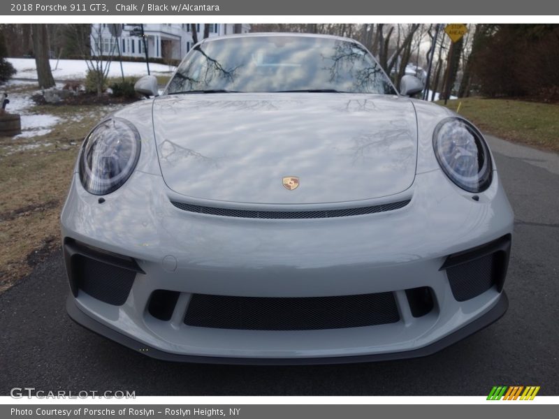 Chalk / Black w/Alcantara 2018 Porsche 911 GT3