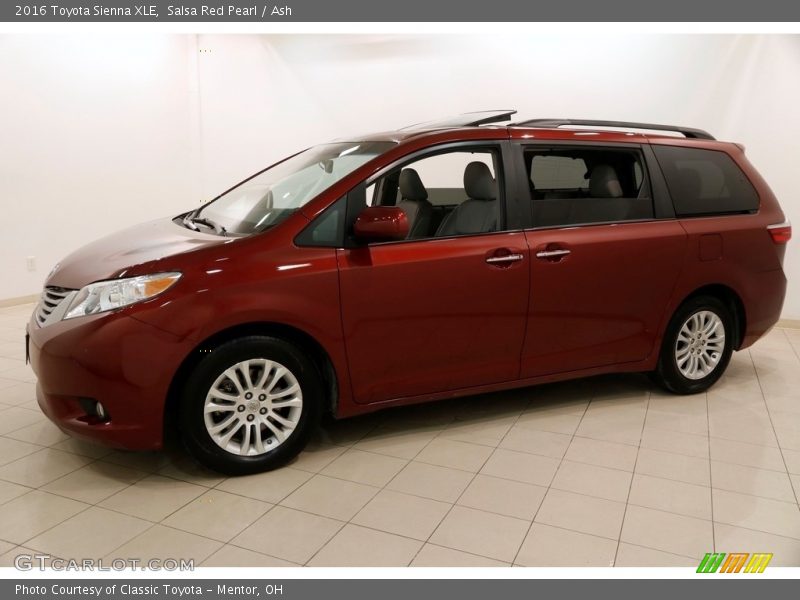 Salsa Red Pearl / Ash 2016 Toyota Sienna XLE