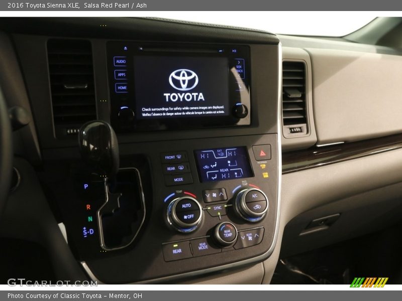 Salsa Red Pearl / Ash 2016 Toyota Sienna XLE