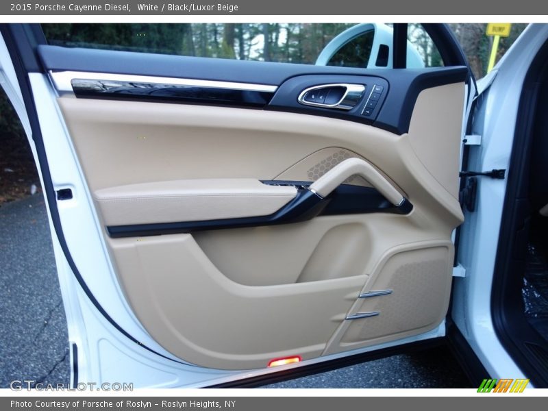 White / Black/Luxor Beige 2015 Porsche Cayenne Diesel