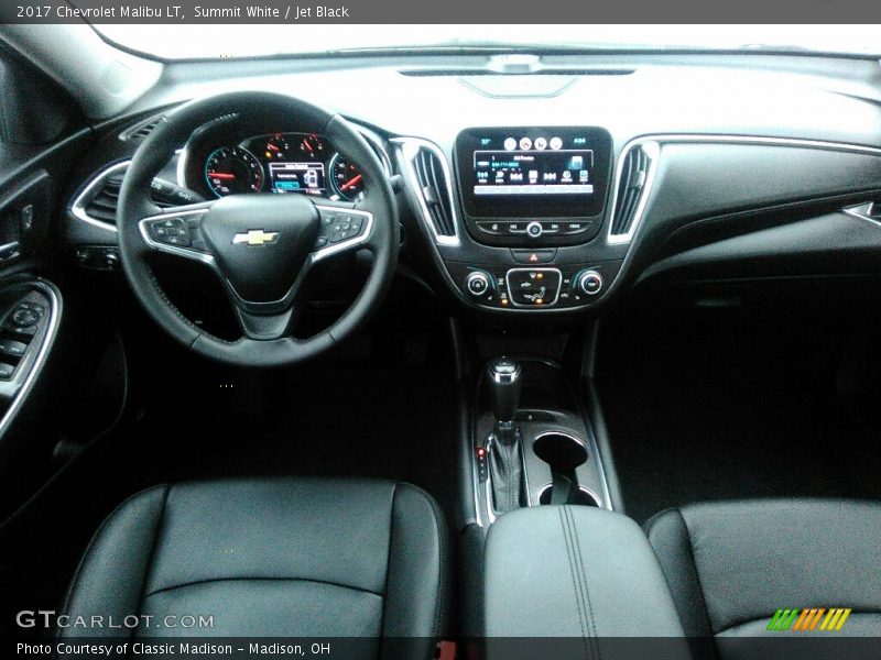Summit White / Jet Black 2017 Chevrolet Malibu LT