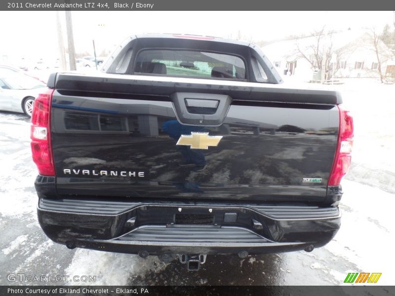 Black / Ebony 2011 Chevrolet Avalanche LTZ 4x4