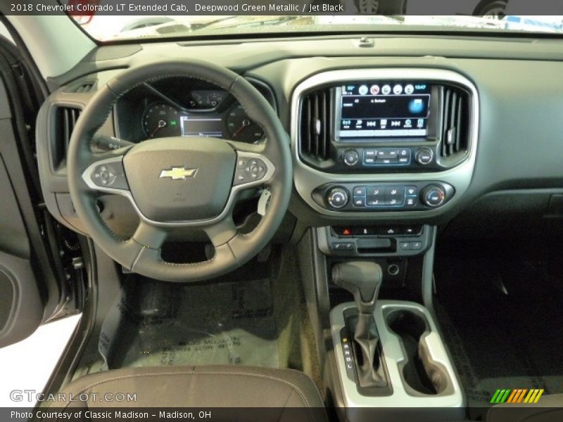 Deepwood Green Metallic / Jet Black 2018 Chevrolet Colorado LT Extended Cab