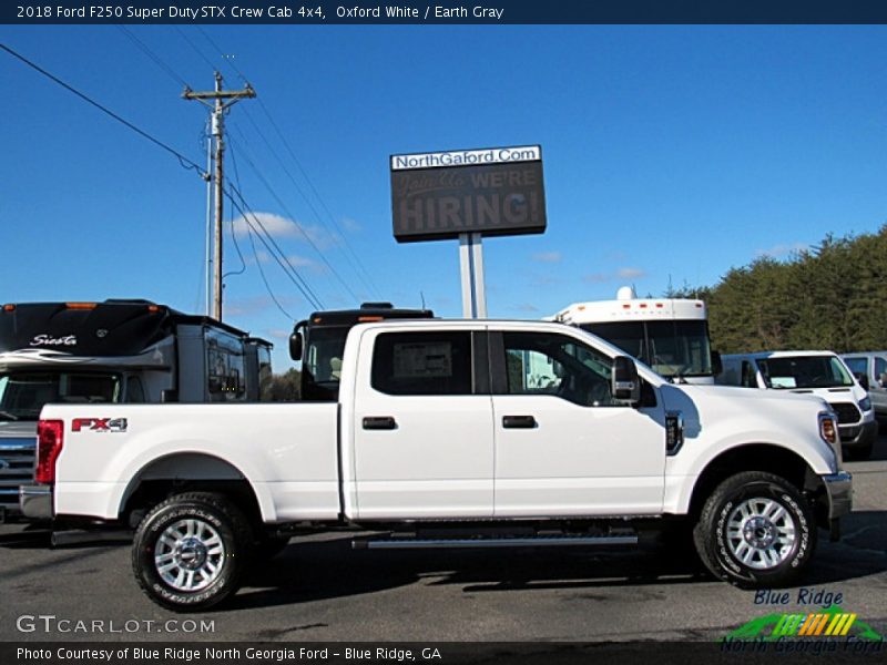 Oxford White / Earth Gray 2018 Ford F250 Super Duty STX Crew Cab 4x4