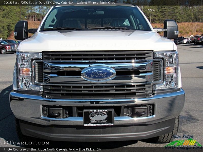 Oxford White / Earth Gray 2018 Ford F250 Super Duty STX Crew Cab 4x4