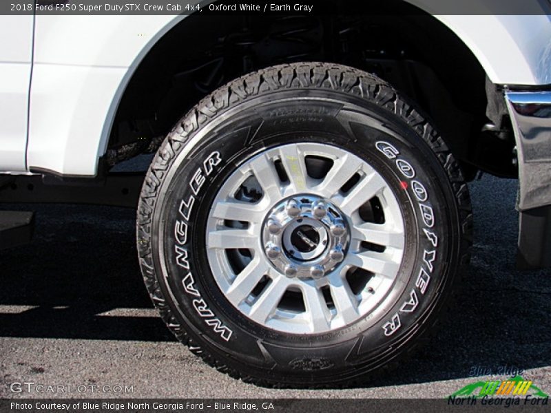 Oxford White / Earth Gray 2018 Ford F250 Super Duty STX Crew Cab 4x4