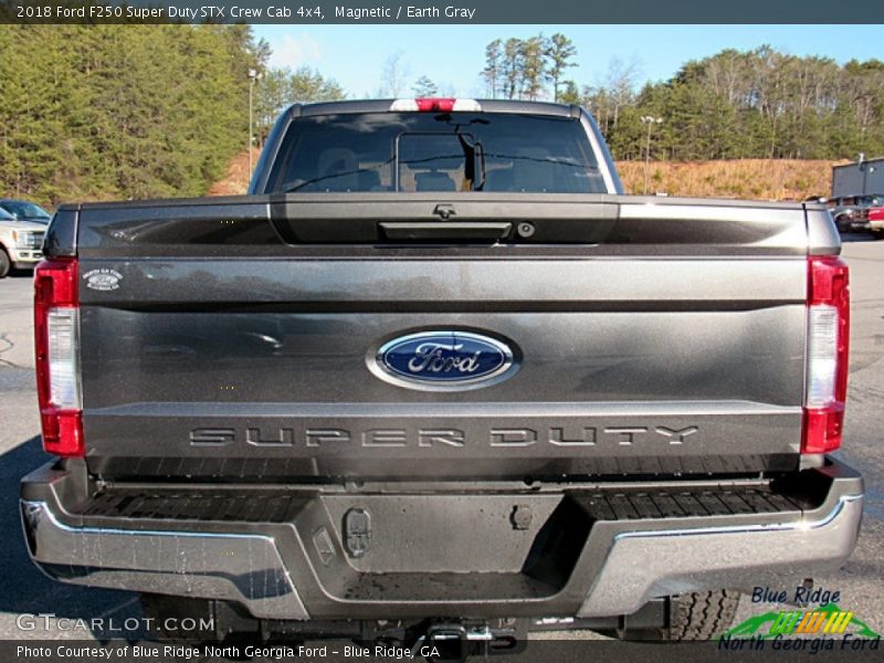 Magnetic / Earth Gray 2018 Ford F250 Super Duty STX Crew Cab 4x4
