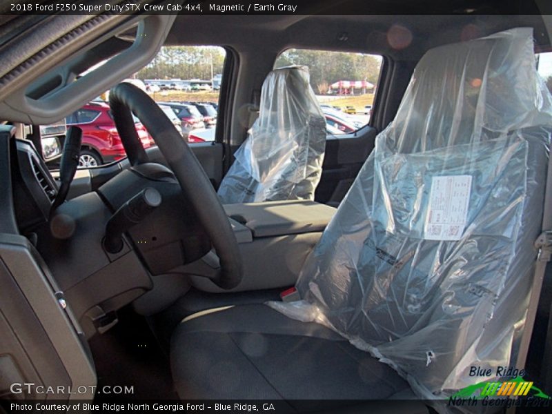 Magnetic / Earth Gray 2018 Ford F250 Super Duty STX Crew Cab 4x4