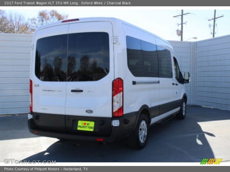 Oxford White / Charcoal Black 2017 Ford Transit Wagon XLT 350 MR Long