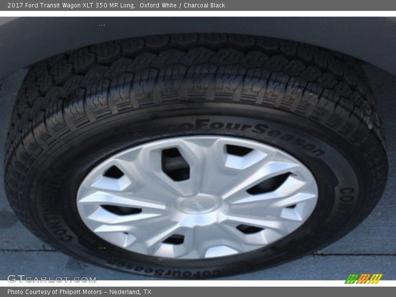 Oxford White / Charcoal Black 2017 Ford Transit Wagon XLT 350 MR Long