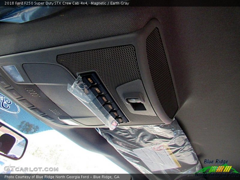 Magnetic / Earth Gray 2018 Ford F250 Super Duty STX Crew Cab 4x4