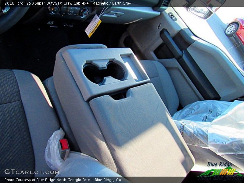 Magnetic / Earth Gray 2018 Ford F250 Super Duty STX Crew Cab 4x4