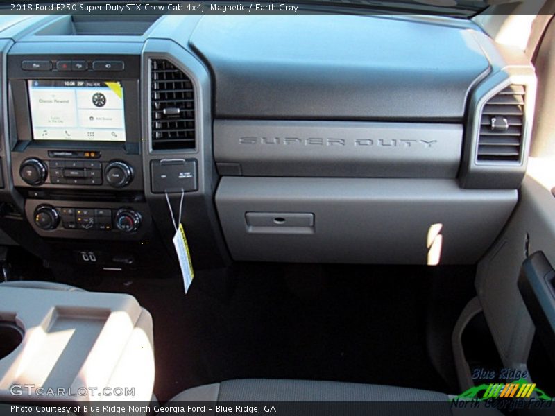 Magnetic / Earth Gray 2018 Ford F250 Super Duty STX Crew Cab 4x4