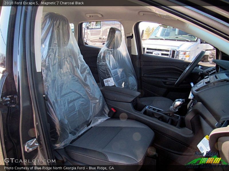 Magnetic / Charcoal Black 2018 Ford Escape S