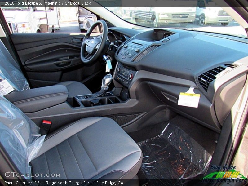 Magnetic / Charcoal Black 2018 Ford Escape S