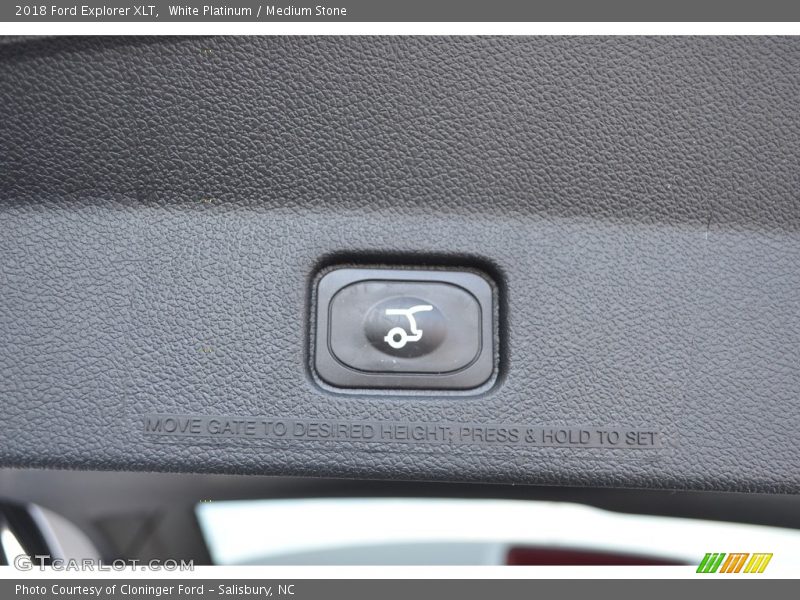White Platinum / Medium Stone 2018 Ford Explorer XLT