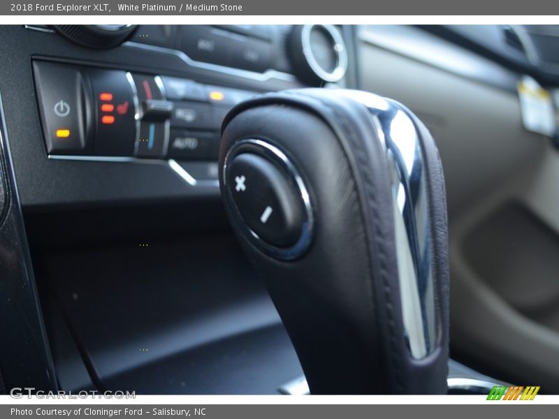 White Platinum / Medium Stone 2018 Ford Explorer XLT