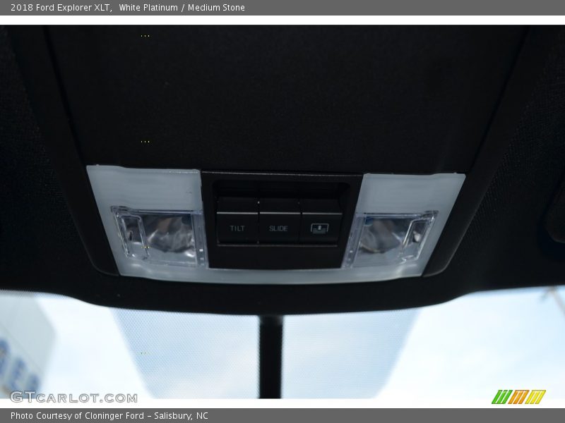 White Platinum / Medium Stone 2018 Ford Explorer XLT