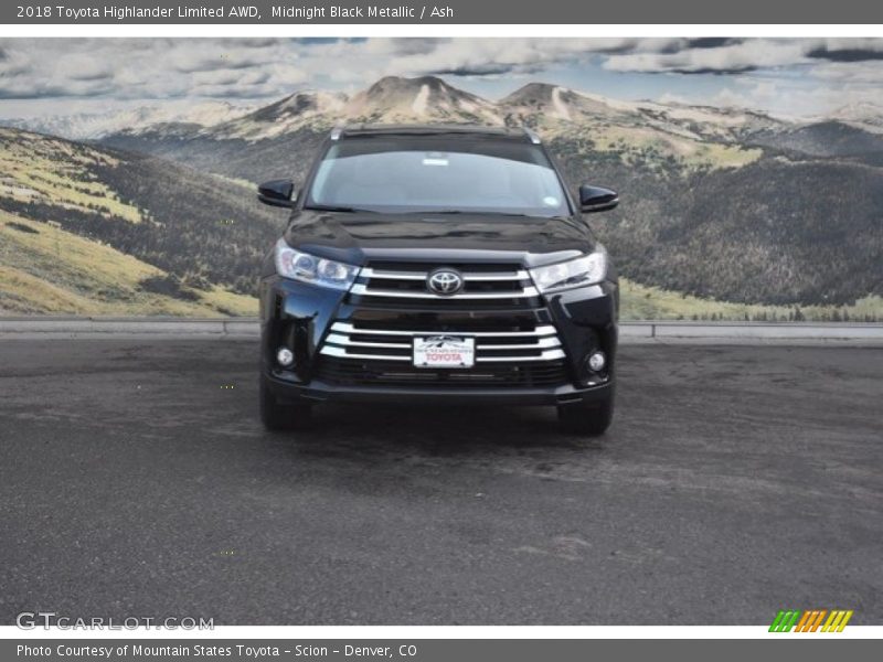 Midnight Black Metallic / Ash 2018 Toyota Highlander Limited AWD