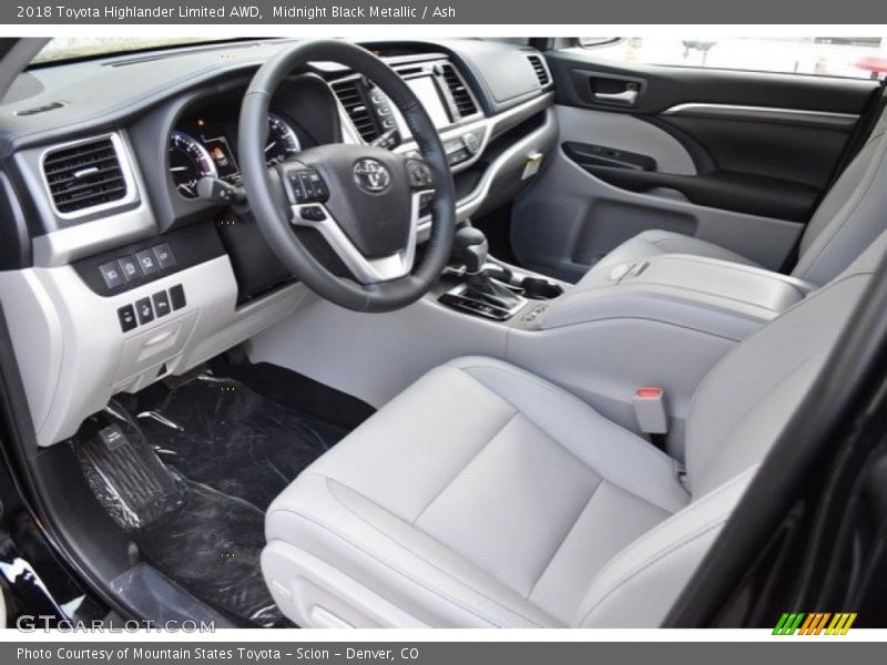 Midnight Black Metallic / Ash 2018 Toyota Highlander Limited AWD
