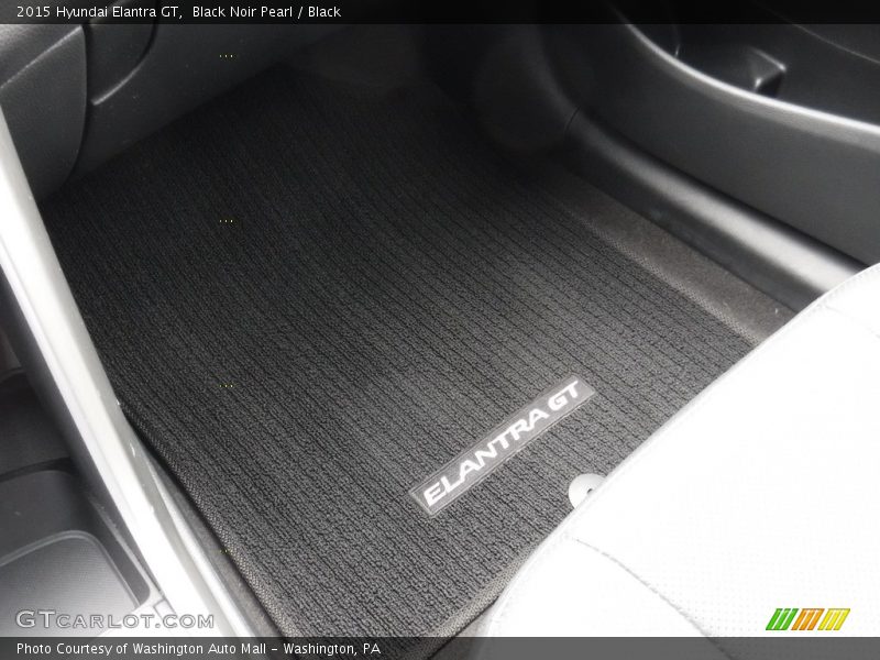 Black Noir Pearl / Black 2015 Hyundai Elantra GT