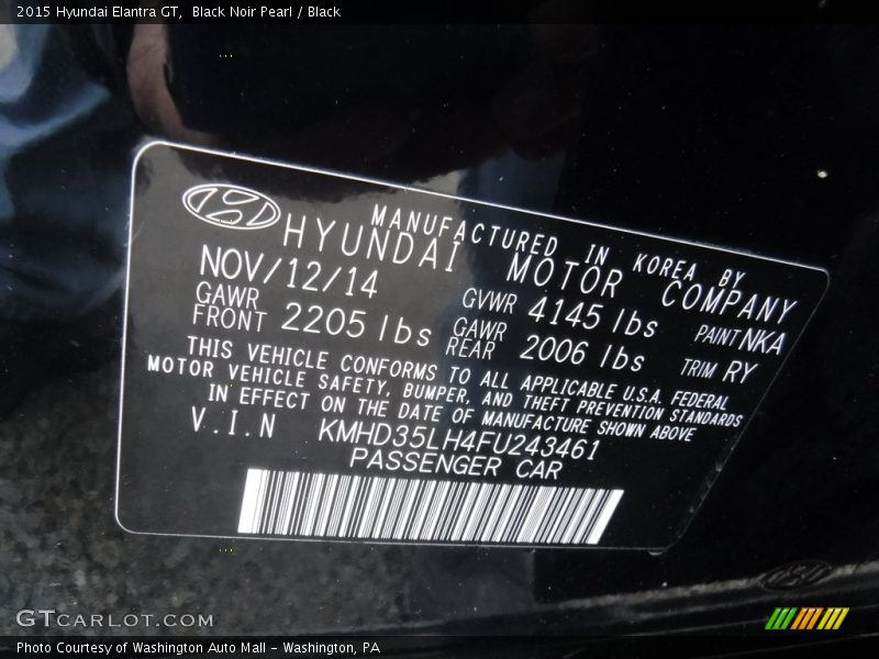 Black Noir Pearl / Black 2015 Hyundai Elantra GT
