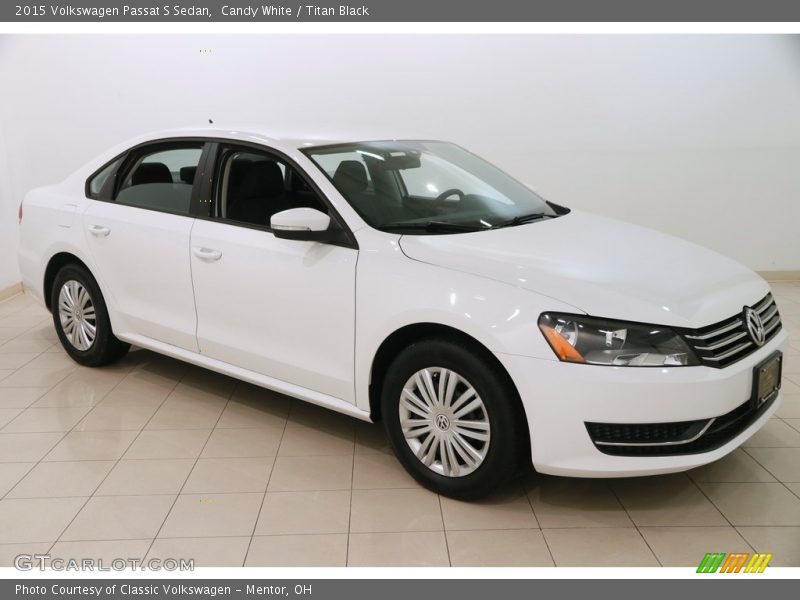 Candy White / Titan Black 2015 Volkswagen Passat S Sedan