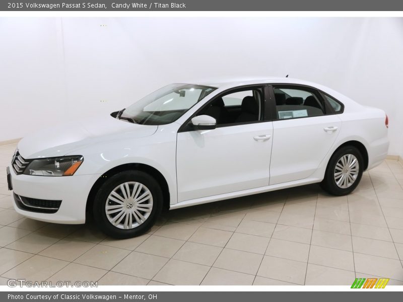 Candy White / Titan Black 2015 Volkswagen Passat S Sedan