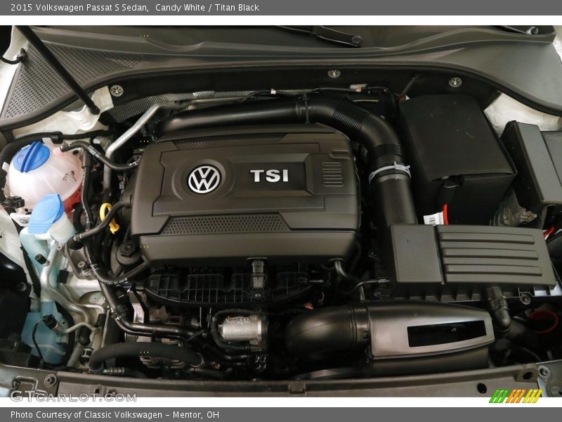 Candy White / Titan Black 2015 Volkswagen Passat S Sedan