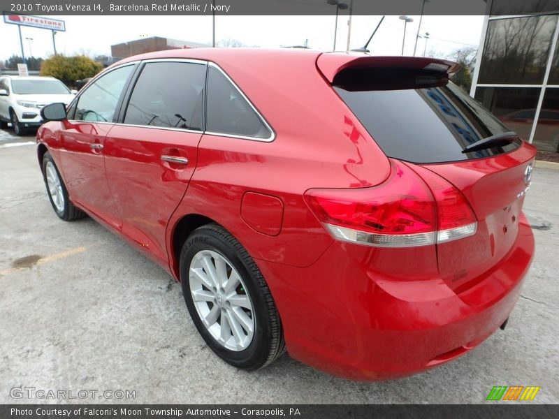 Barcelona Red Metallic / Ivory 2010 Toyota Venza I4