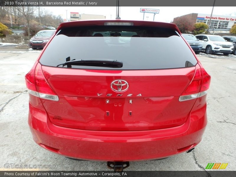 Barcelona Red Metallic / Ivory 2010 Toyota Venza I4