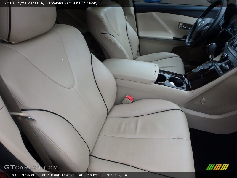 Barcelona Red Metallic / Ivory 2010 Toyota Venza I4
