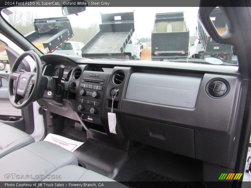 Oxford White / Steel Grey 2014 Ford F150 XL SuperCab