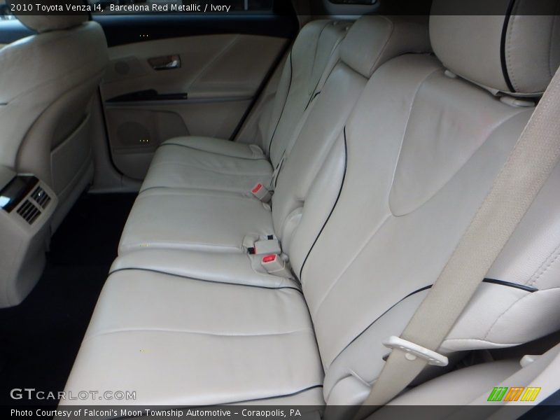 Barcelona Red Metallic / Ivory 2010 Toyota Venza I4