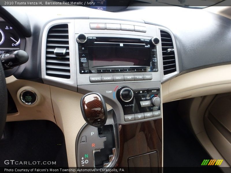 Barcelona Red Metallic / Ivory 2010 Toyota Venza I4