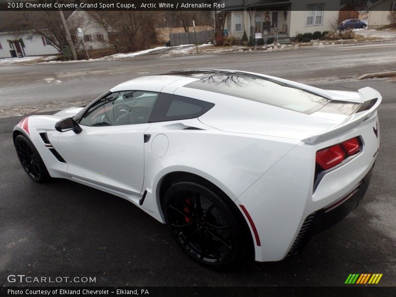 Arctic White / Adrenaline Red 2018 Chevrolet Corvette Grand Sport Coupe