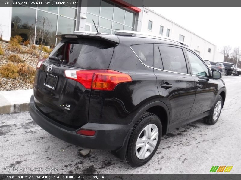 Black / Black 2015 Toyota RAV4 LE AWD