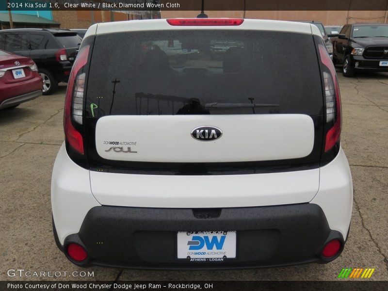Clear White / Black Diamond Woven Cloth 2014 Kia Soul 1.6