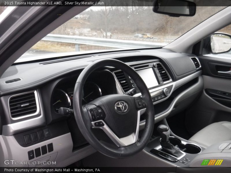 Silver Sky Metallic / Ash 2015 Toyota Highlander XLE AWD